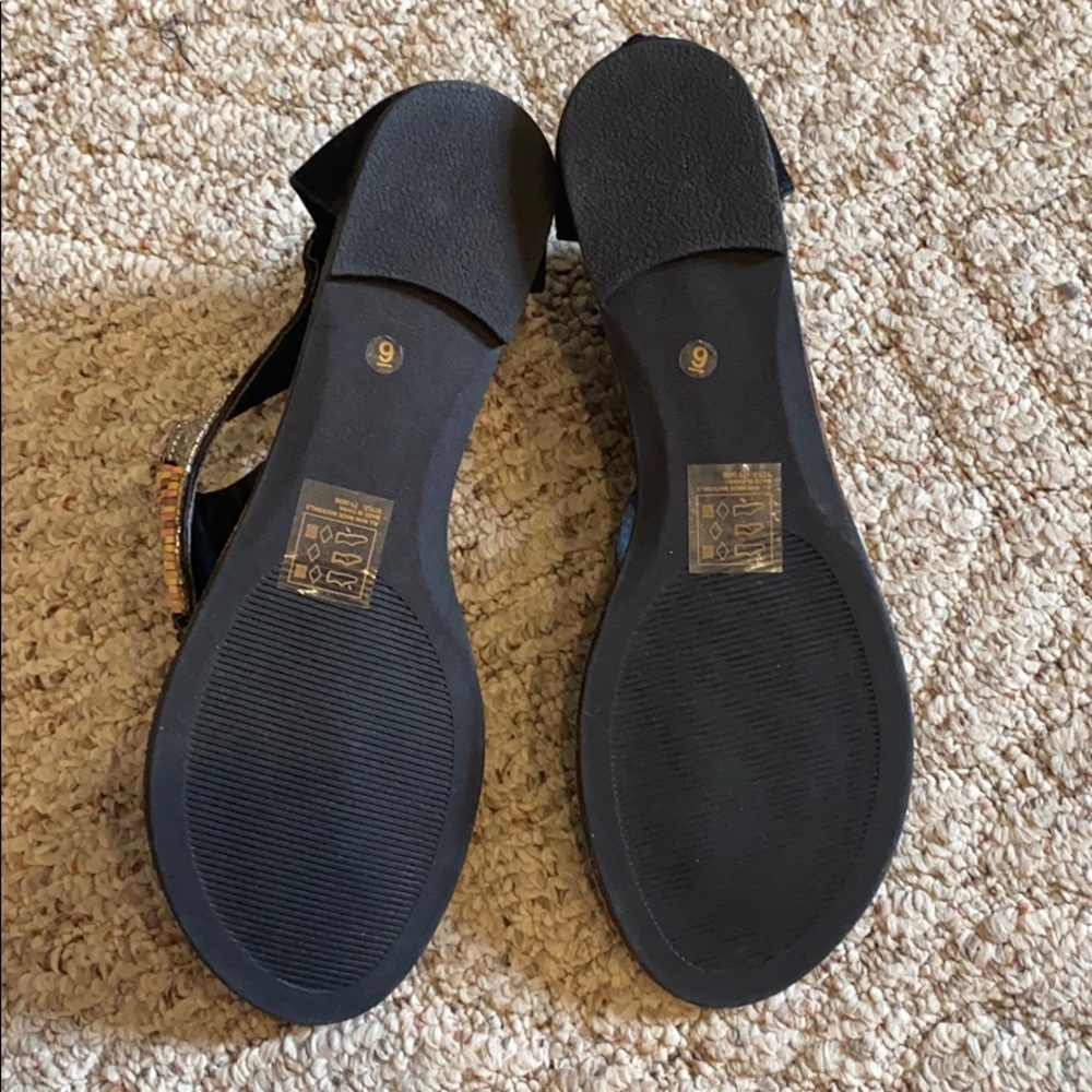 Traffic beaded sandals - Picture 6 of 7